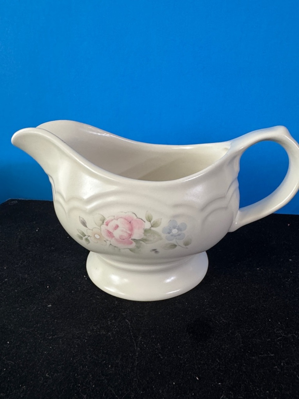 Vintage Pfaltzgraff Tea Rose Stoneware Gravy Boat Server